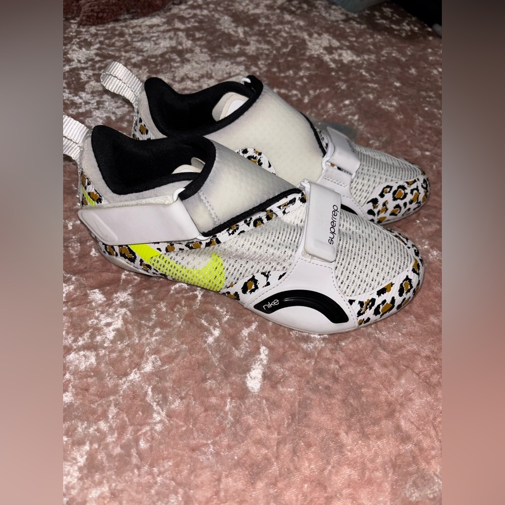 NEW Nike SuperRep cycle shoes in leopard